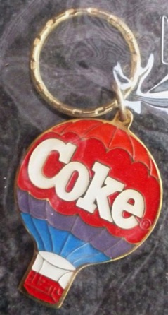 93121-1 € 4,00 coca cola ijzeren sleutelhanger